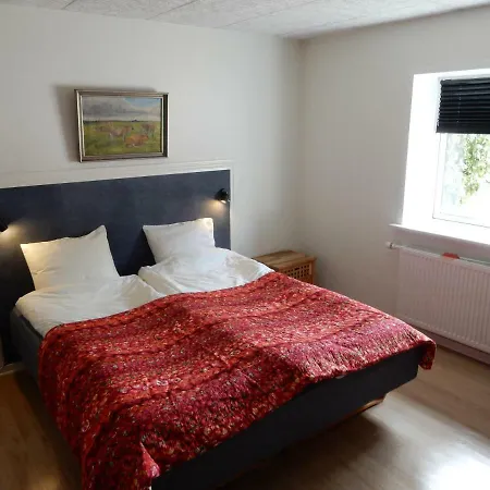 Den Gamle Kostald Bed & Breakfast